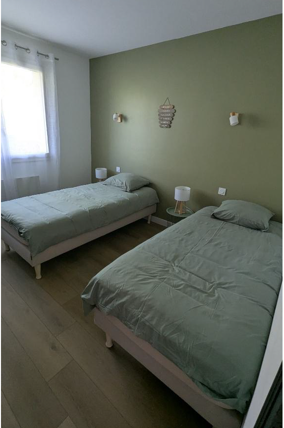 Maison villeneuve sur lot 5 maison route d'agen chambre duo