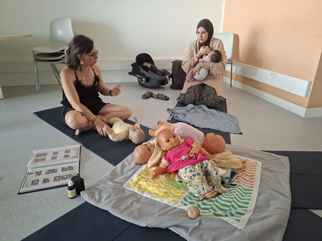 Atelier Massage Bébé- Forum PSV - Emilie Gouabault
